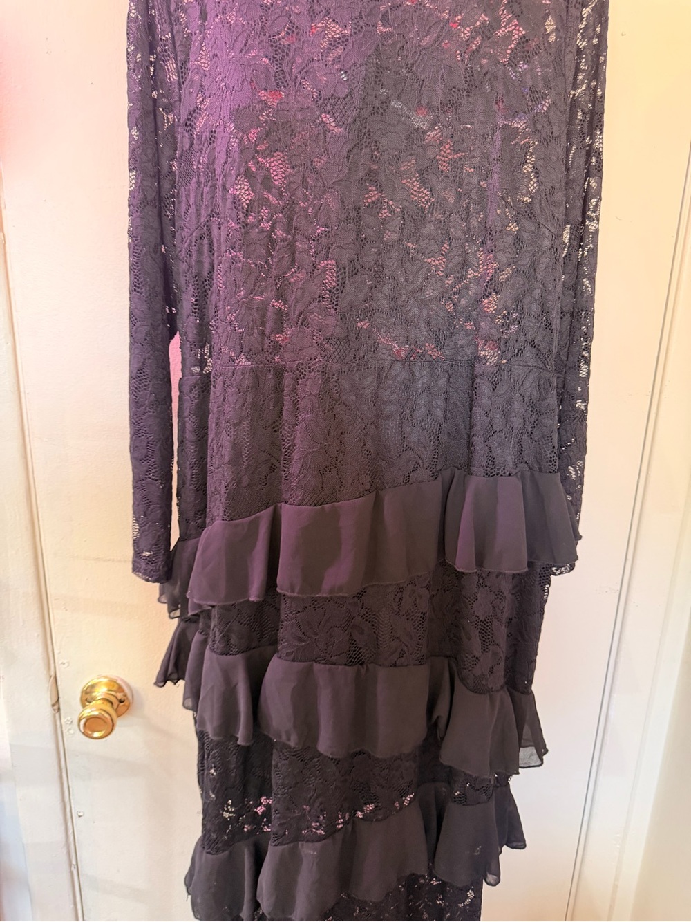 Lace Tiered Ruffle Long Sleeve Dress - Deep Plum